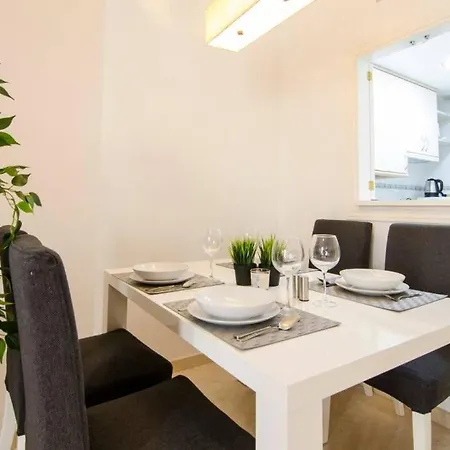 Cruz Apartment Madrid Exterior photo